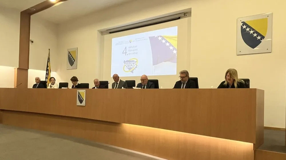 CIK BiH od uvođenja izmjena Izbornog zakona BiH do danas nije izrekao nijednu kaznu zbog netransparentnosti online medija koji izvještavaju o izbornom procesu. Izvor: CIK BiH